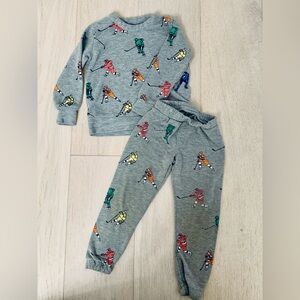 Chaser Kids Sweatshirt + Jogger Set 3T